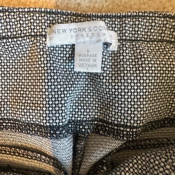 New York & Company Stretch Dress Pants | Black & White Wide Leg Trousers | - Picture 4 of 6